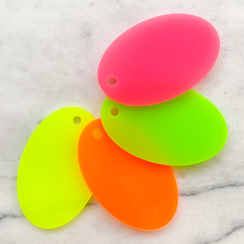 3MM ACRYLIC FLUORESCENT HIGHLIGHTS (FLUO/ NEON) SEMI-OPAQUE - YELLOW